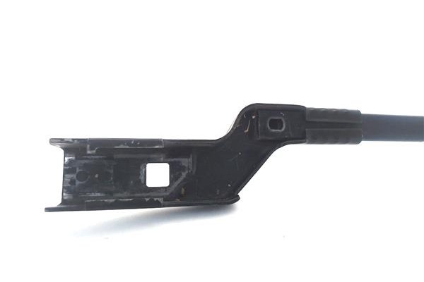 Recambio de brazo limpiaparabrisas delantero izquierdo para peugeot 308 1.6 gt referencia OEM IAM 6429EL  