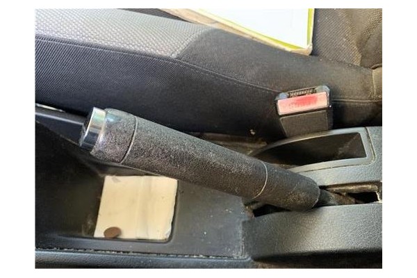 Recambio de palanca freno de mano para peugeot 207 1.4 referencia OEM IAM 4701C5 98062966ZD 