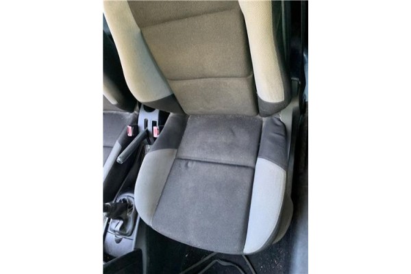 Recambio de asiento delantero izquierdo para peugeot 207 1.4 referencia OEM IAM 8906GA  