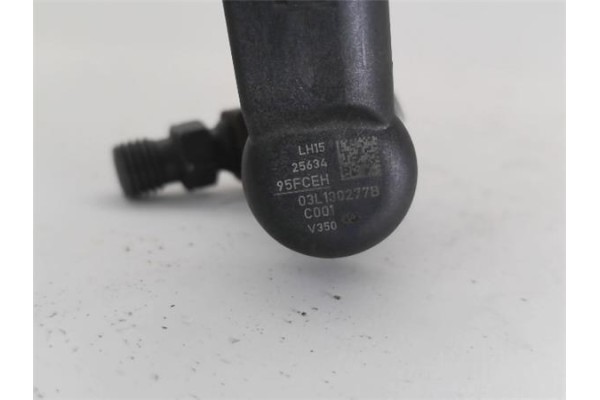 Recambio de inyector para volkswagen golf vi (5k1) 1.6 advance referencia OEM IAM 03L130277B  