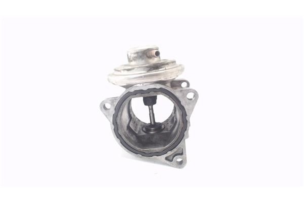 Recambio de egr para volkswagen golf v (1k1) 1.9 tdi referencia OEM IAM 038131501AN  