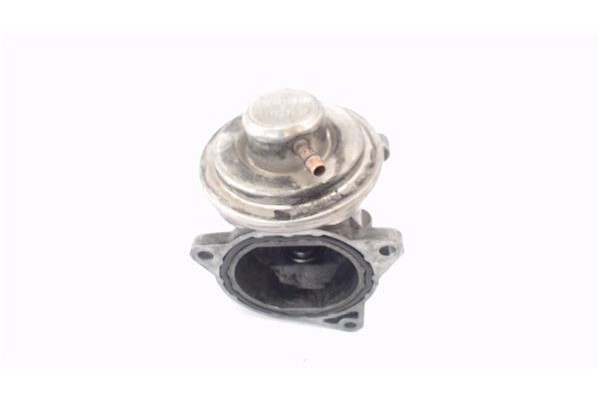 Recambio de egr para volkswagen golf v (1k1) 1.9 tdi referencia OEM IAM 038131501AN  