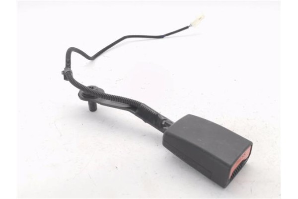 Recambio de anclaje cinturon delantero izquierdo para kia picanto (ja) 1.0 gdi drive 5mt referencia OEM IAM 88830G6050WK  