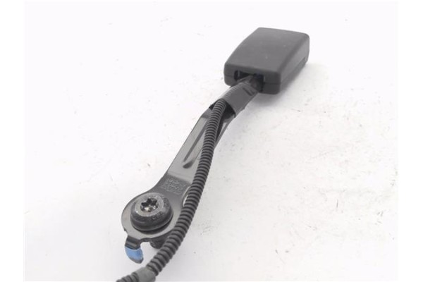 Recambio de anclaje cinturon delantero izquierdo para kia picanto (ja) 1.0 gdi drive 5mt referencia OEM IAM 88830G6050WK  