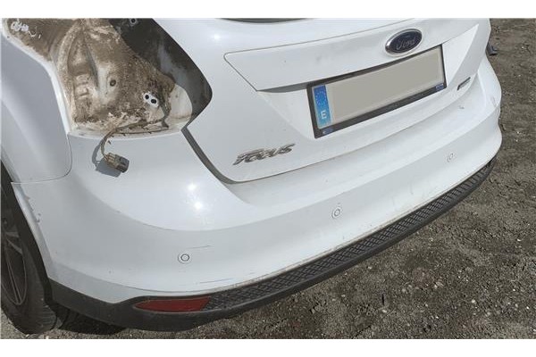 Recambio de paragolpes trasero para ford focus berlina (cew) 1.0 business referencia OEM IAM 1877243  