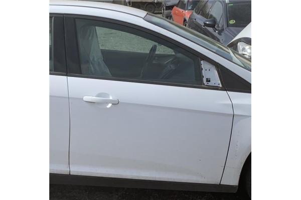 Recambio de puerta delantero derecha para ford focus berlina (cew) 1.0 business referencia OEM IAM 2147844  