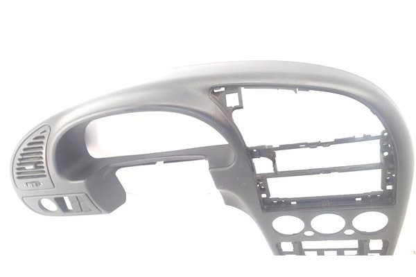 Recambio de embellecedor salpicadero para citroen xsara berlina 1.6 16v referencia OEM IAM 9642157177 9642157277 