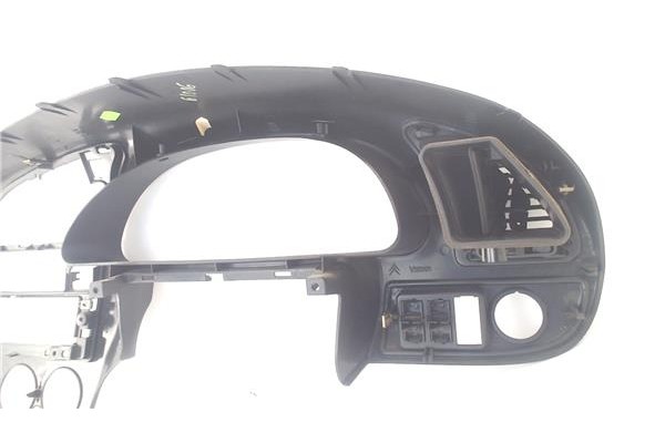 Recambio de embellecedor salpicadero para citroen xsara berlina 1.6 16v referencia OEM IAM 9642157177 9642157277 