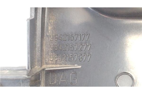 Recambio de embellecedor salpicadero para citroen xsara berlina 1.6 16v referencia OEM IAM 9642157177 9642157277 