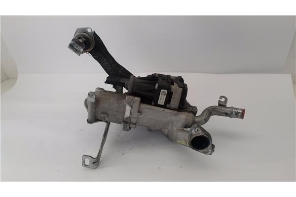 Recambio de egr para ford fiesta vi 1.6 tdci referencia OEM IAM 5056390200  