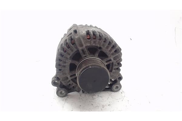Recambio de alternador para seat leon (1p1) 1.9 tdi referencia OEM IAM 06F903023C TG14C011 