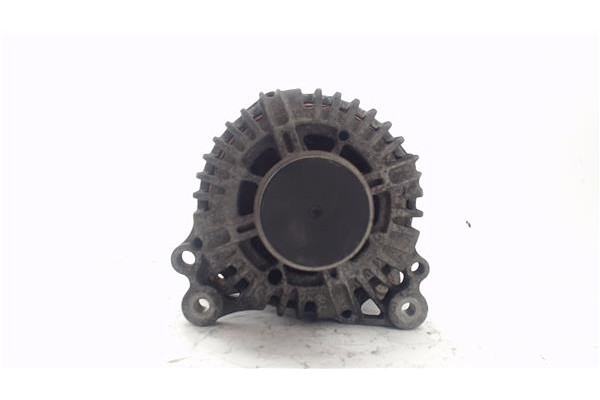 Recambio de alternador para seat leon (1p1) 1.9 tdi referencia OEM IAM 06F903023C TG14C011 