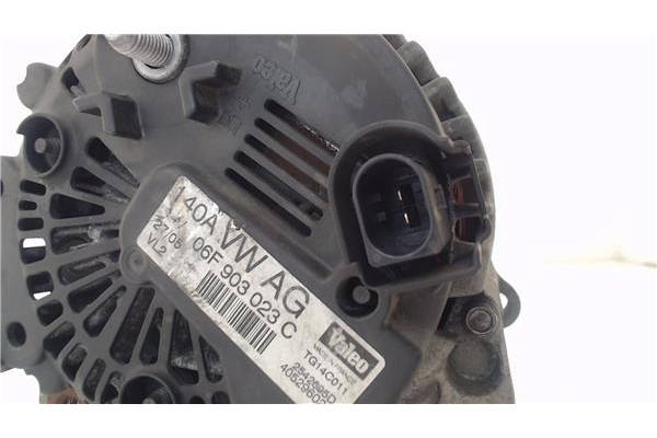 Recambio de alternador para seat leon (1p1) 1.9 tdi referencia OEM IAM 06F903023C TG14C011 