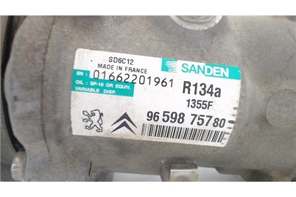 Recambio de compresor aire acond. para citroen c4 berlina 1.6 exclusive referencia OEM IAM 9659875780  