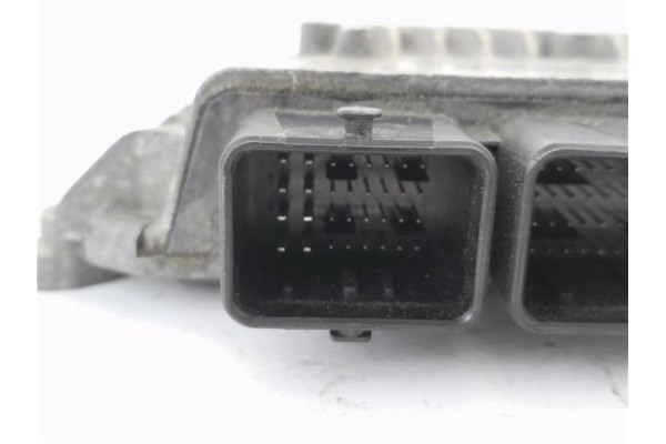 Recambio de centralita para citroen c2 1.4 hdi referencia OEM IAM 5WS40111ET 9654925380 