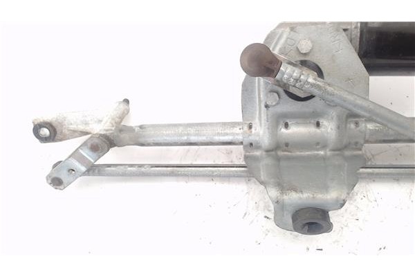 Recambio de motor limpiaparabrisas delantero para opel combo furgón/ranchera familiar 1.7 di 16v referencia OEM IAM 09225616 230