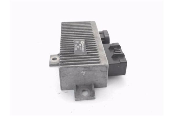 Recambio de caja precalentamiento para renault clio ii fase i (b/cb0) 1.9 d (b/cb0e) referencia OEM IAM 7700111525  