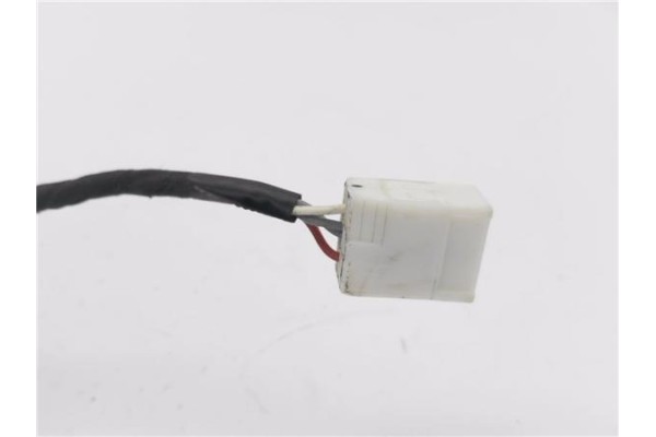 Recambio de retrovisor electrico izquierdo para toyota corolla (e12) 2.0 d-4d referencia OEM IAM E11015440  