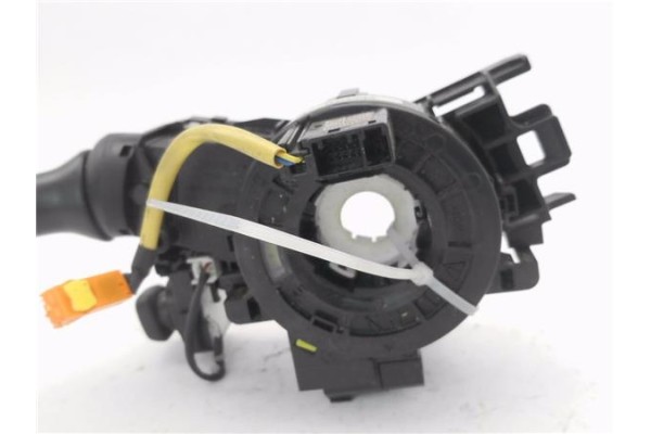 Recambio de mando intermitencia para toyota avensis cross sport (t27) 2.2 premium referencia OEM IAM N5205030 39SUGS80 