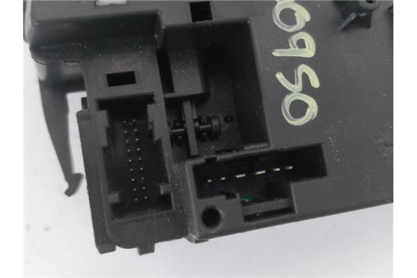 Recambio de mando limpiaparabrisas para renault clio iii 1.5 dci (c/br1g) referencia OEM IAM 88103009459  