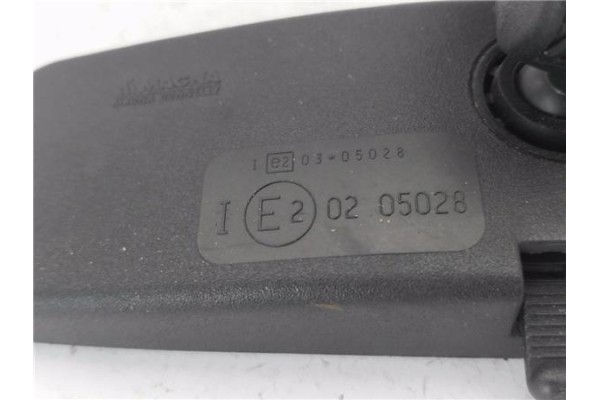 Recambio de retrovisor interior para renault clio iii 1.5 dci (c/br1g) referencia OEM IAM E20205028  