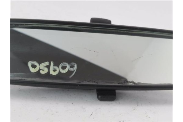 Recambio de retrovisor interior para renault clio iii 1.5 dci (c/br1g) referencia OEM IAM E20205028  