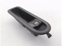 Recambio de mando elevalunas delantero derecho para renault clio iii 1.5 dci (c/br1g) referencia OEM IAM 8200356517B  