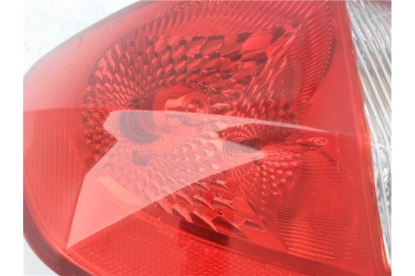 Recambio de piloto trasero izquierdo para hyundai getz (tb) 1.1 básico referencia OEM IAM 924011C5XX  