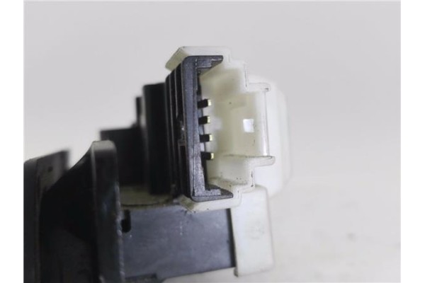 Recambio de cerradura porton para renault megane ii (bm0/1_, cm0/1_) 1.6 16v (bm0c, cm0c) referencia OEM IAM 8200076240C  