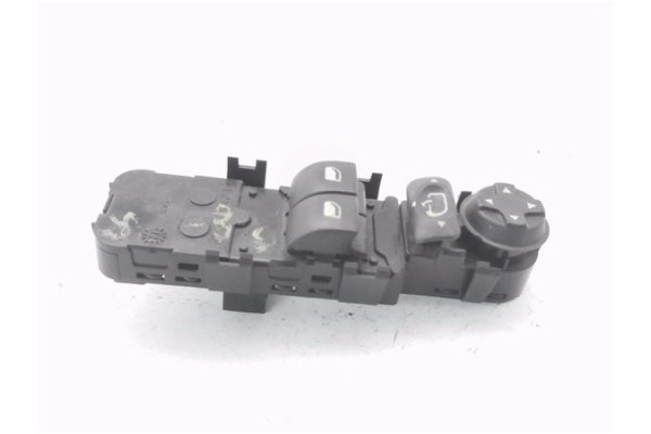 Recambio de mando elevalunas delantero izquierdo para peugeot 207 1.6 premium referencia OEM IAM 96642446XT  