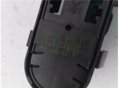 Recambio de mando elevalunas delantero izquierdo para peugeot 207 1.6 premium referencia OEM IAM 96642446XT  