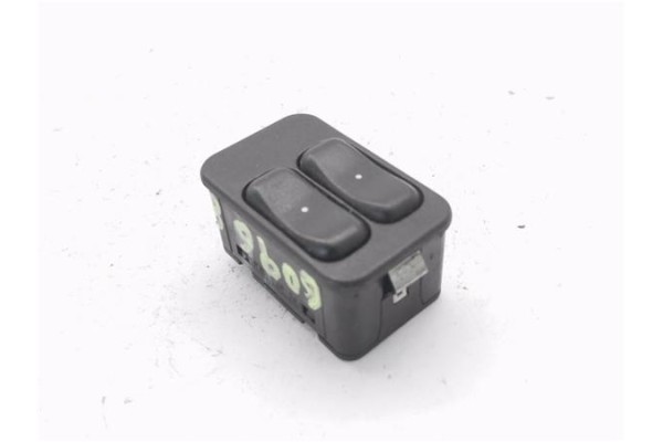 Recambio de mando elevalunas delantero izquierdo para opel astra g fastback (f48_, f08_) 2.0 dti 16v referencia OEM IAM 13363201