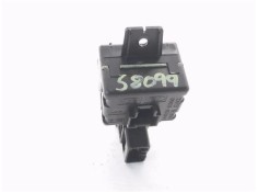 Recambio de interruptor luces emergencia para hyundai getz (tb) 1.1 básico referencia OEM IAM 945201C000  