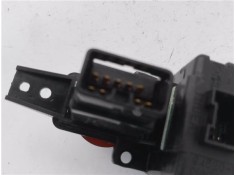 Recambio de interruptor luces emergencia para hyundai getz (tb) 1.1 básico referencia OEM IAM 945201C000  