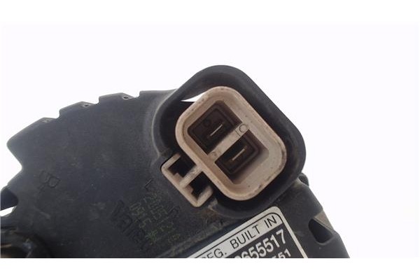 Recambio de alternador para hyundai getz (tb) 1.1 básico referencia OEM IAM 2655517 3,73E+09 