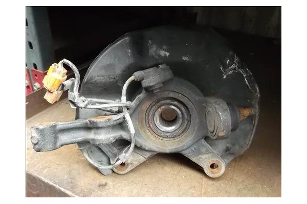 Recambio de mangueta delantero izquierda para honda civic vi 1.6 referencia OEM IAM   