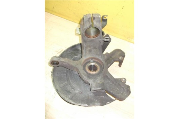 Recambio de mangueta delantero izquierda para volkswagen polo (9n3)(2005 ) 1.4 advance [1,4 ltr. - 55 kw 16v] referencia OEM IAM