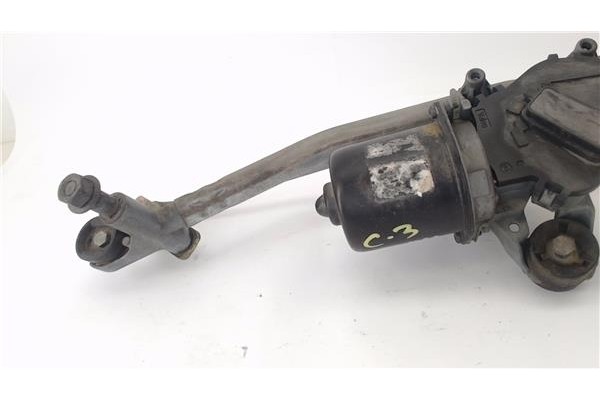 Recambio de motor limpiaparabrisas delantero para citroen c3 1.4 i referencia OEM IAM 6401F4  