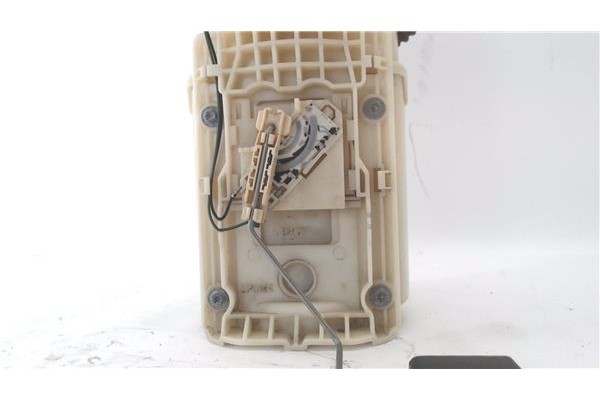 Recambio de bomba combustible para volkswagen golf iv berlina (1j1) 1.6 16v referencia OEM IAM 1J0919051H  