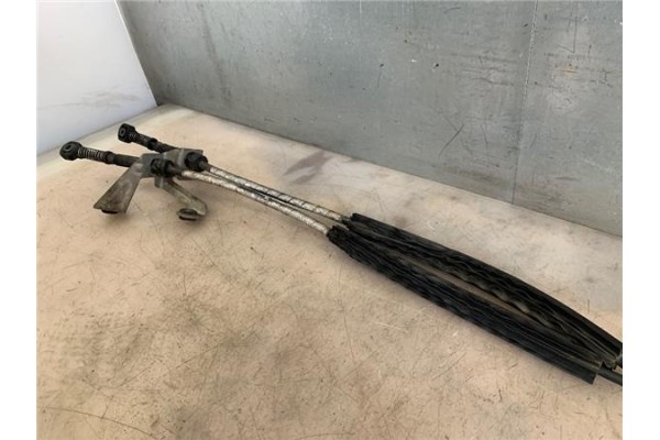 Recambio de palanca de cambio para volkswagen golf v (1k1) 1.9 tdi referencia OEM IAM 1K0711061A  