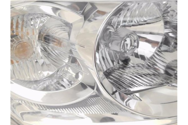 Recambio de faro delantero dcho para tata safari (42_fd) 2.1 referencia OEM IAM 20010100R  