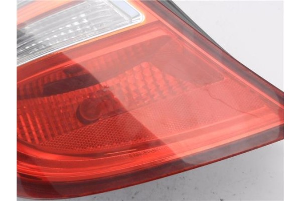 Recambio de piloto trasero izquierdo para hyundai i30 (fd) 1.6 crdi referencia OEM IAM 924012L0  