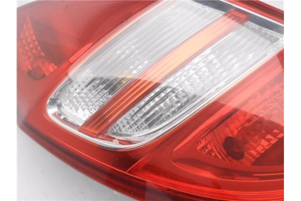 Recambio de piloto trasero izquierdo para hyundai i30 (fd) 1.6 crdi referencia OEM IAM 924012L0  