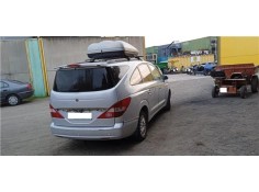 ssangyong rodius del año 2006