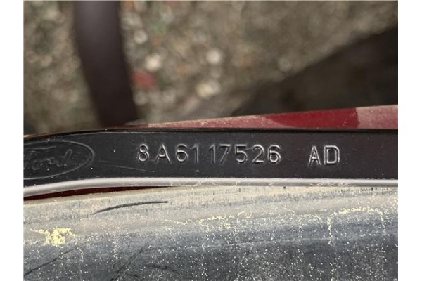 Recambio de brazo limpiaparabrisas delantero derecho para ford fiesta vi 1.6 tdci referencia OEM IAM 8A6117526AD  