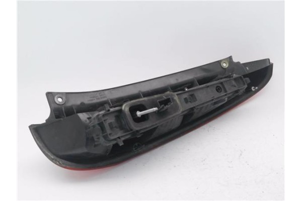 Recambio de piloto trasero izquierdo para ford fiesta (cbk) 1.3 ambiente referencia OEM IAM 2S6113A603B  