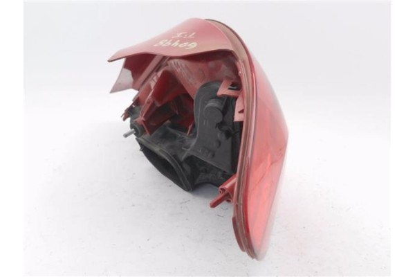 Recambio de piloto trasero izquierdo para peugeot 207 1.6 premium referencia OEM IAM 9686566080  