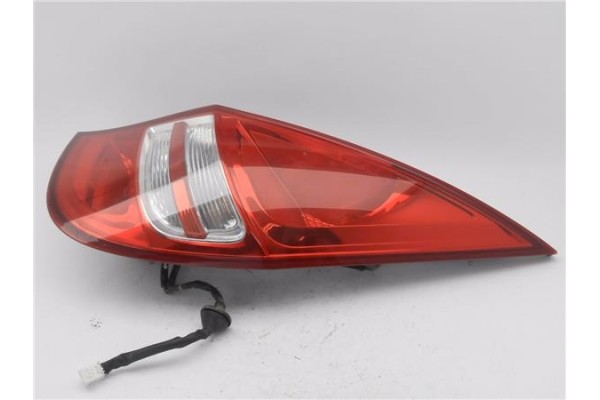 Recambio de piloto trasero derecho para hyundai i30 (fd) 1.6 crdi referencia OEM IAM 924022L0  