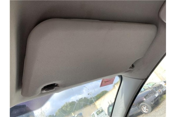 Recambio de parasol derecho para ford fiesta vi 1.6 tdci referencia OEM IAM 1568756 1702309 