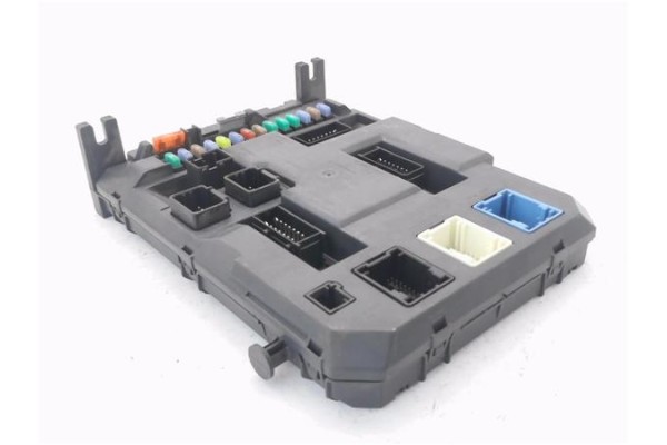 Recambio de bsi para peugeot 207 1.6 premium referencia OEM IAM 9666952080  